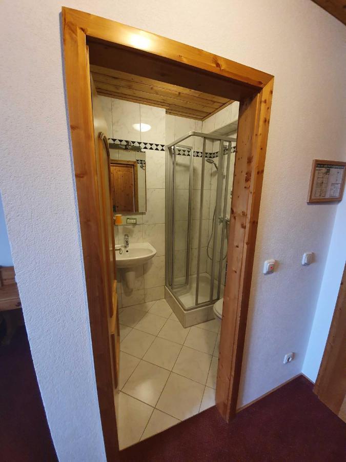 Landgasthof Brunnenwirt Zum Meenzer Fischbachtal Εξωτερικό φωτογραφία
